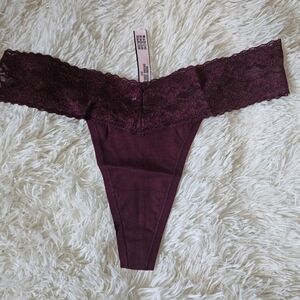 Victoria's Secret Lace Thong Panty S
